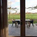 Buitenhuis 't Beekdal Holiday home *